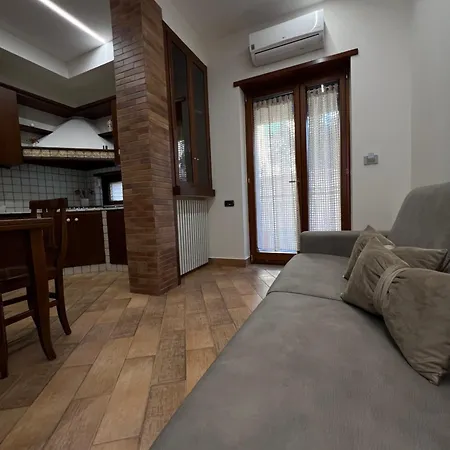 Ninella Apartment *